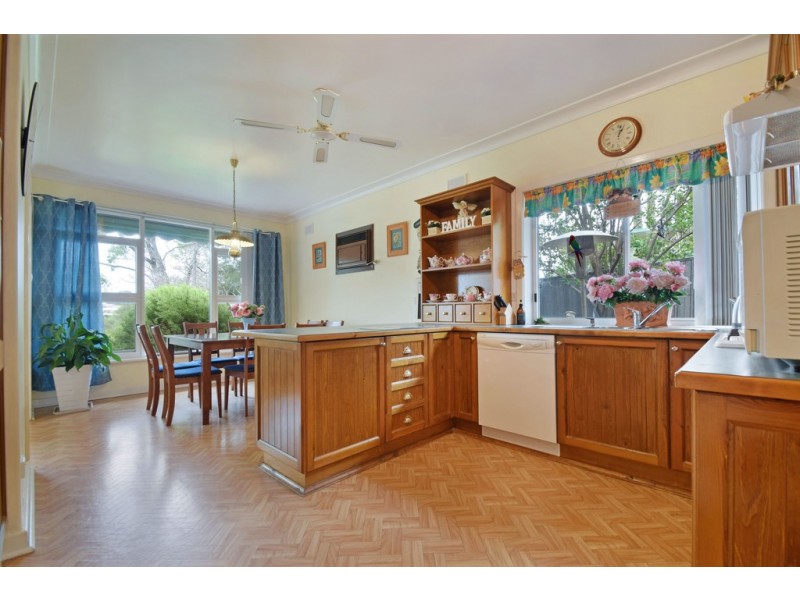 12 Nightingale Crescent, O’halloran Hill SA 5158