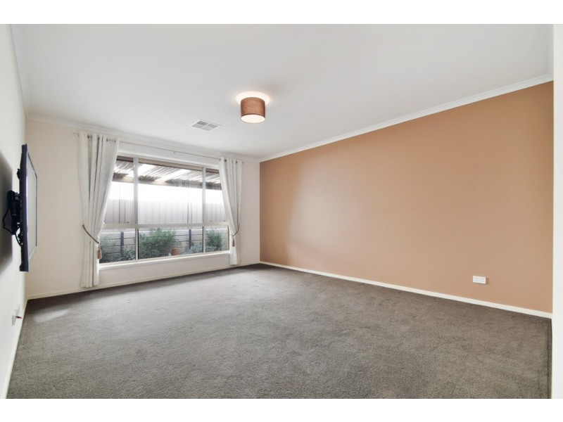 31 Manly Court, Seaford Rise SA 5169