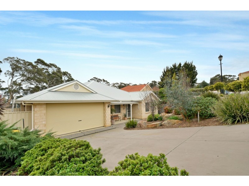 17 Charlson Rise, Happy Valley SA 5159