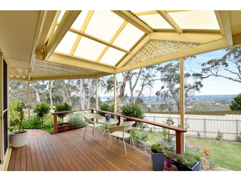 17 Charlson Rise, Happy Valley SA 5159