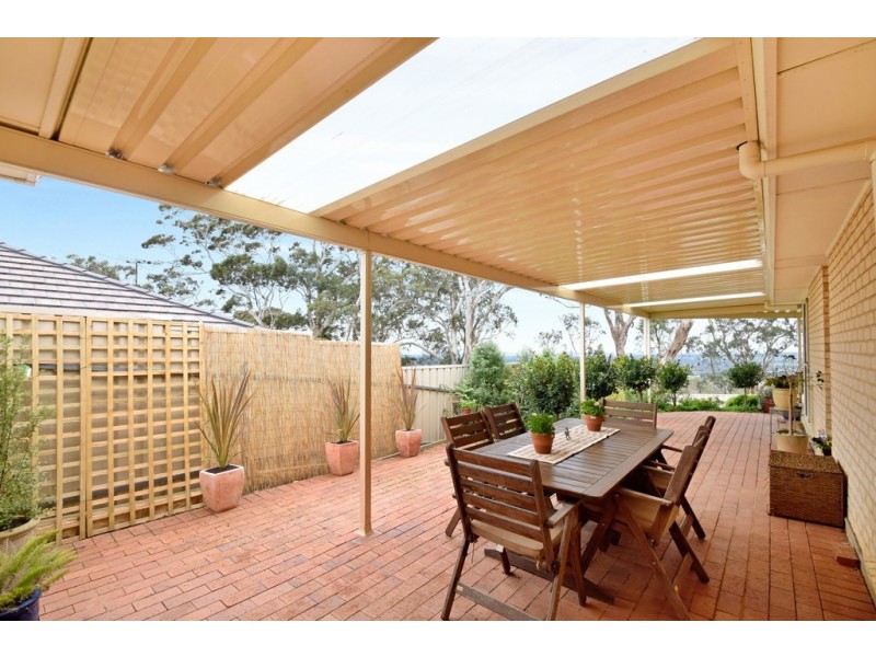 17 Charlson Rise, Happy Valley SA 5159