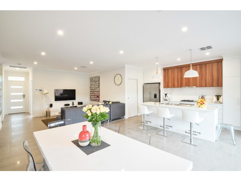 31 Scarborough Terrace, Dover Gardens SA 5048