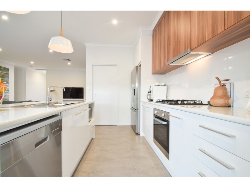 31 Scarborough Terrace, Dover Gardens SA 5048