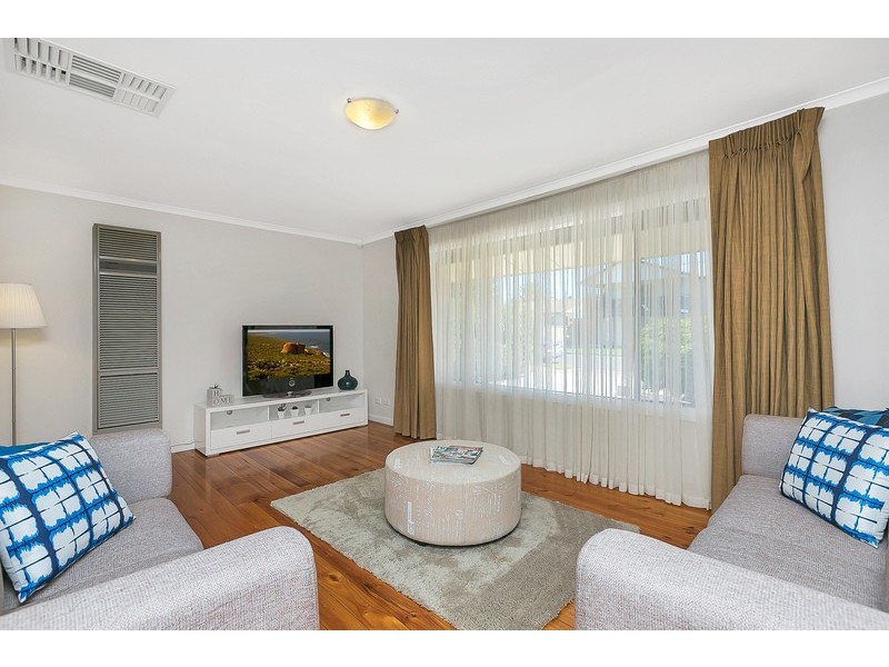 9 Argyle Street, Moana SA 5169