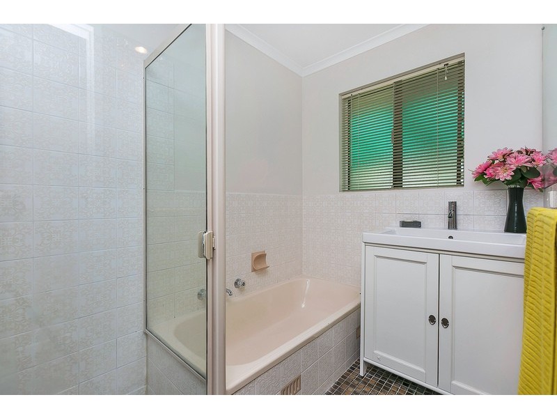9 Argyle Street, Moana SA 5169