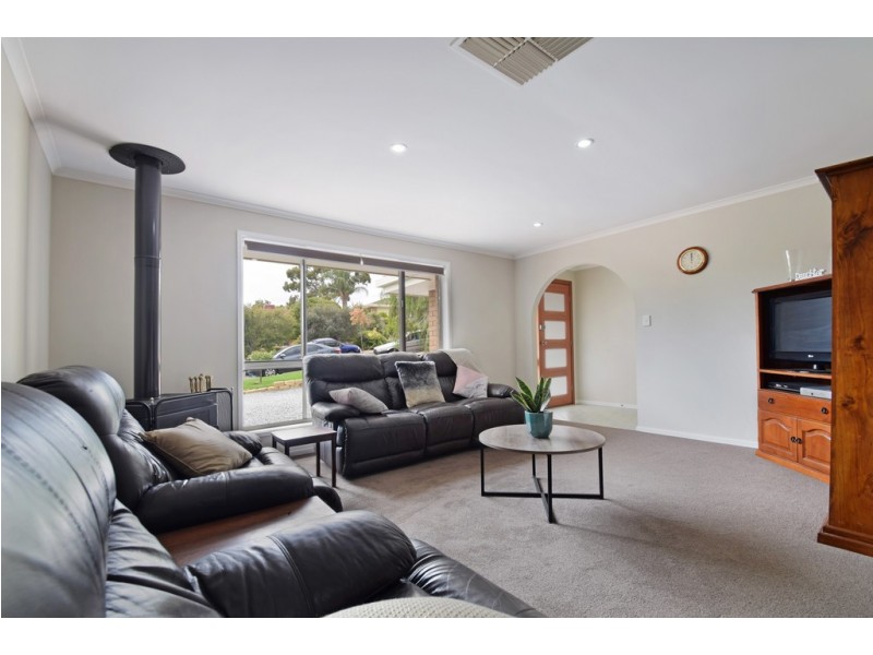 8 Heylen Court, Hackham SA 5163