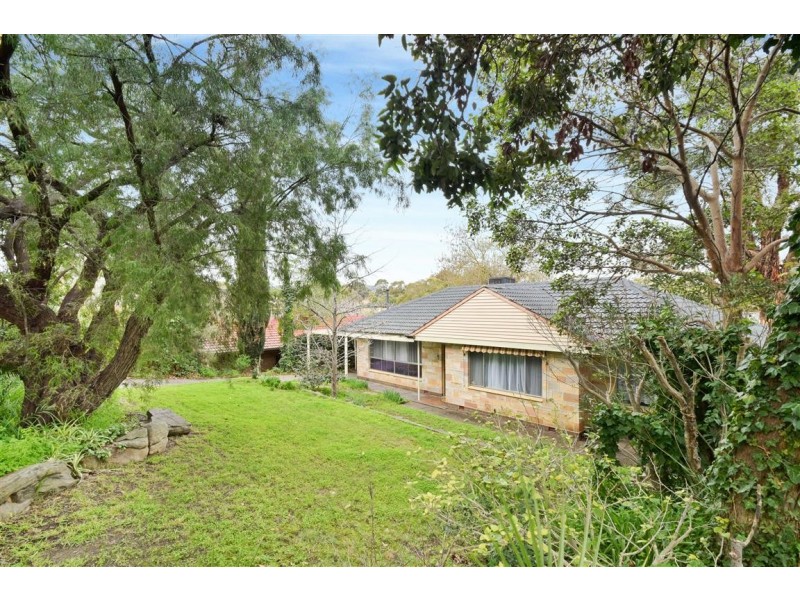 4 Jarrad Road, Happy Valley SA 5159