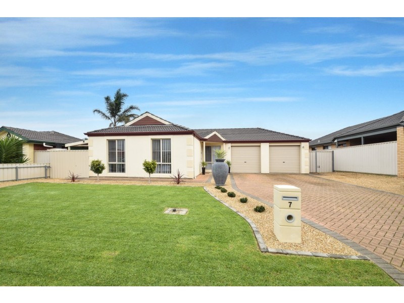 7 Spinnaker Court, Aldinga Beach SA 5173