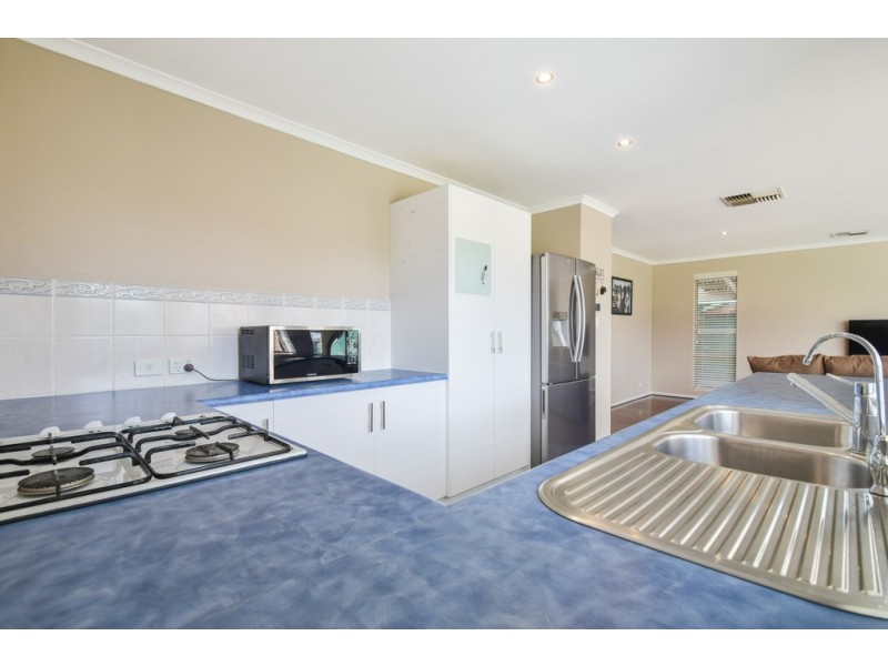 7 Spinnaker Court, Aldinga Beach SA 5173