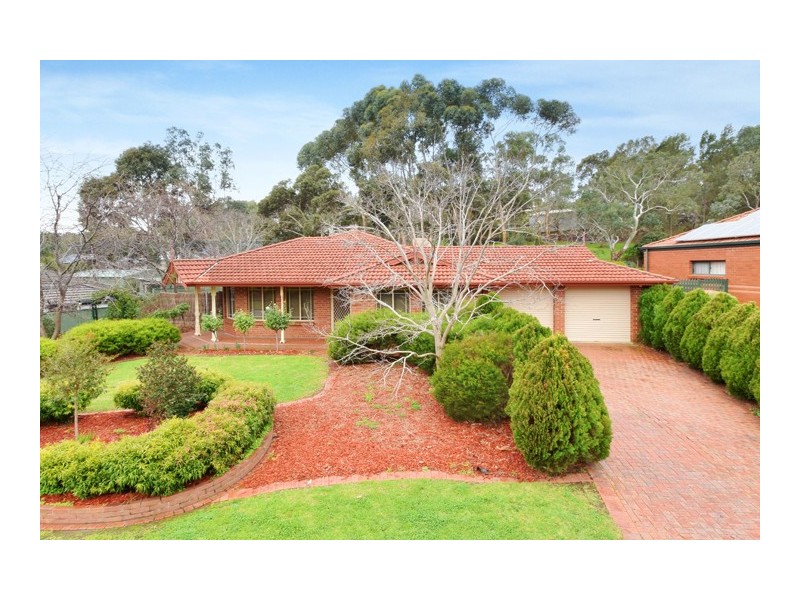 3 Heatherwood Drive, Aberfoyle Park SA 5159