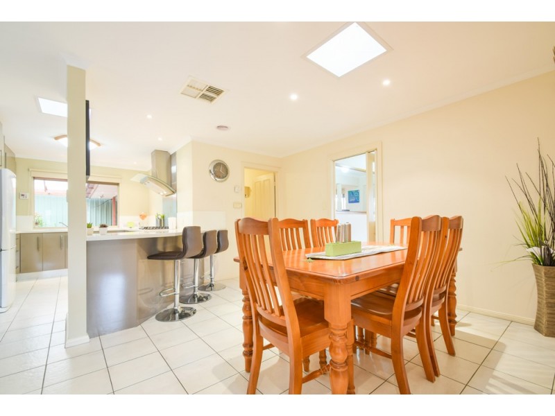3 Heatherwood Drive, Aberfoyle Park SA 5159