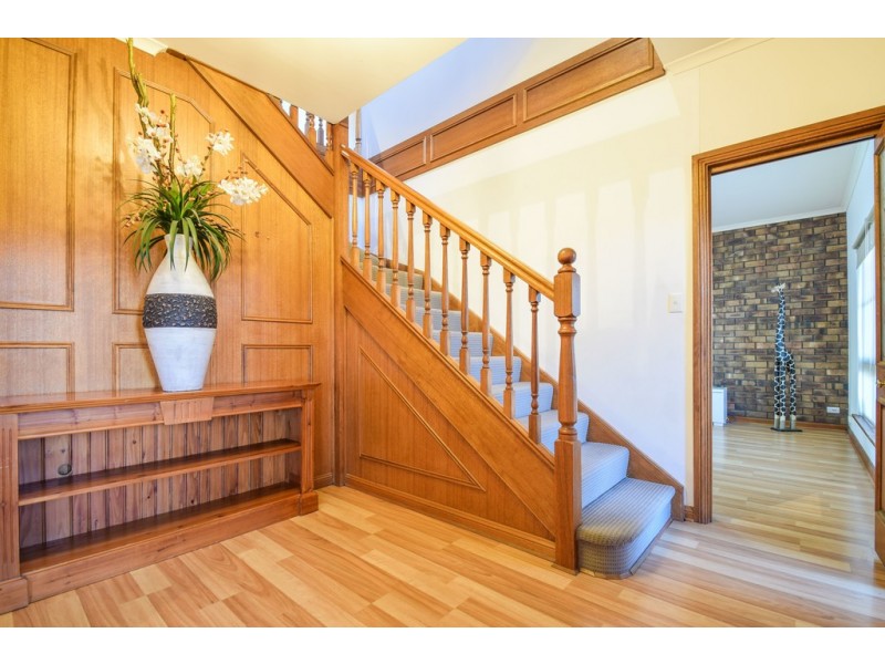 2 Bahamas Grove, West Lakes SA 5021