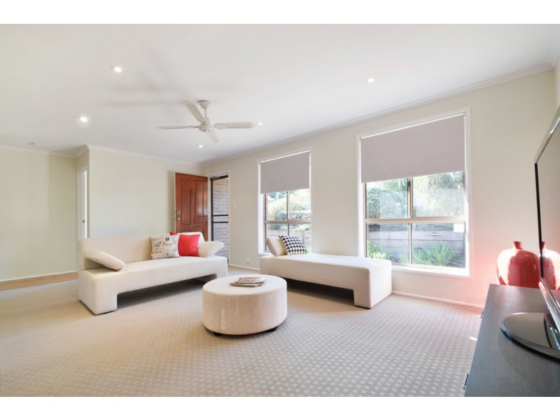 8 Oakbank Crescent, Sheidow Park SA 5158