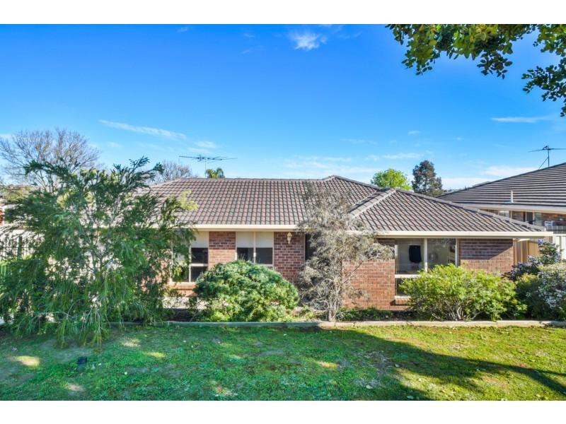 8 Oakbank Crescent, Sheidow Park SA 5158