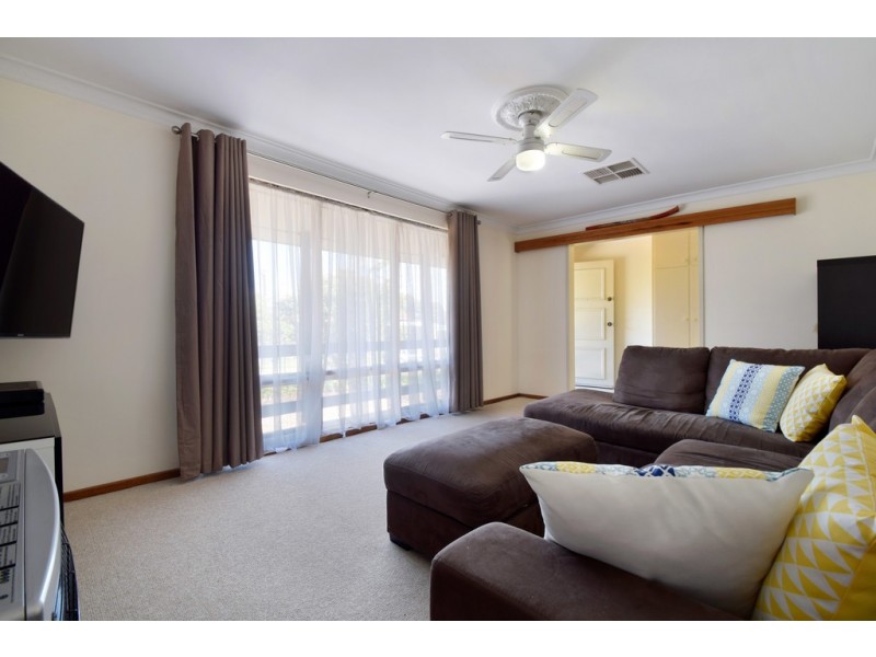 35 Braeside Avenue, Reynella East SA 5161