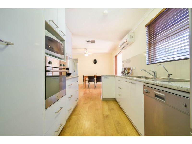 35 Braeside Avenue, Reynella East SA 5161