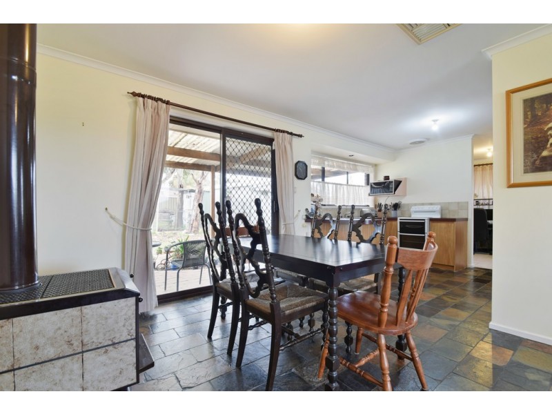 14 Acorn Street, Aberfoyle Park SA 5159