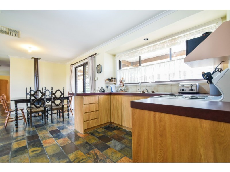 14 Acorn Street, Aberfoyle Park SA 5159