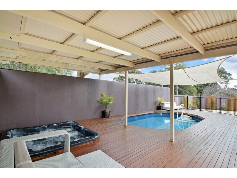 164 Black Road, Flagstaff Hill SA 5159