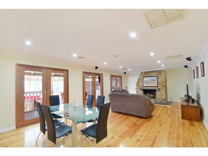 164 Black Road, Flagstaff Hill SA 5159