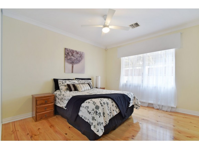 164 Black Road, Flagstaff Hill SA 5159