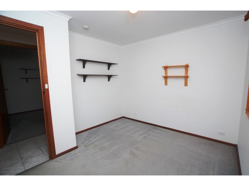 40 McHarg Road, Happy Valley SA 5159