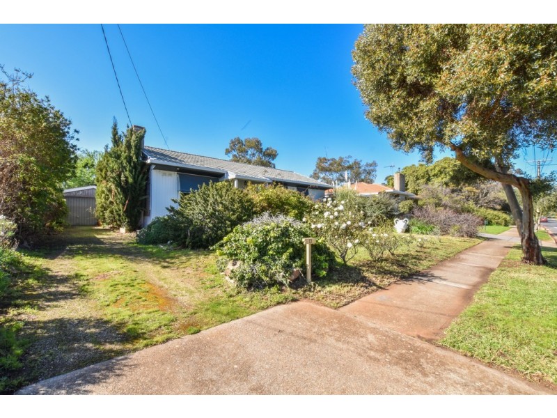 11 Winchester Street, Dover Gardens SA 5048