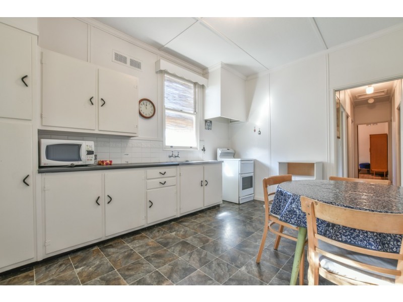 11 Winchester Street, Dover Gardens SA 5048