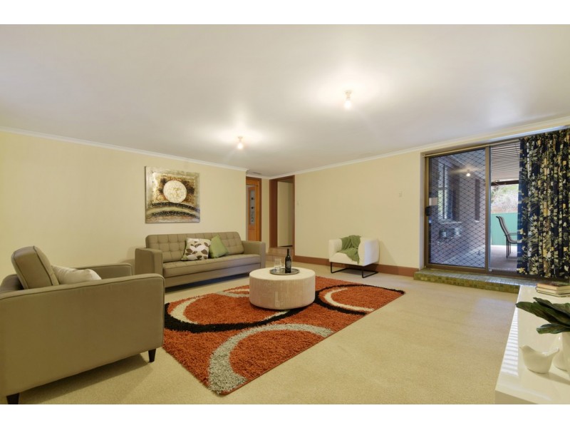 6 Diana Crescent, Morphett Vale SA 5162