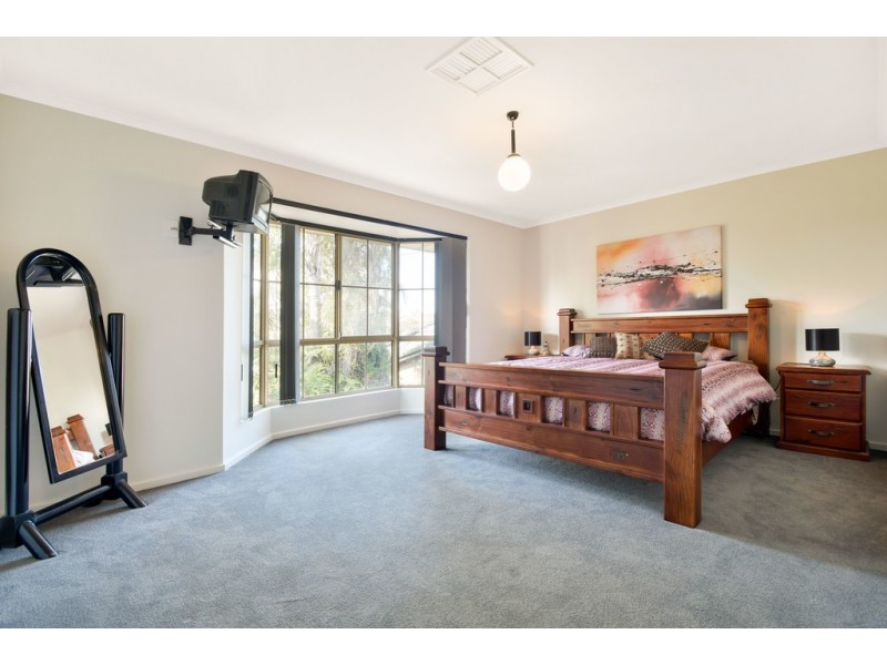 4 Blossom Terrace, Hallett Cove SA 5158