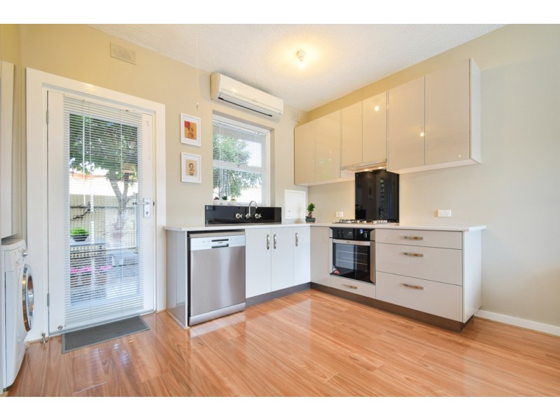 2/7 Owen St, Plympton SA 5038