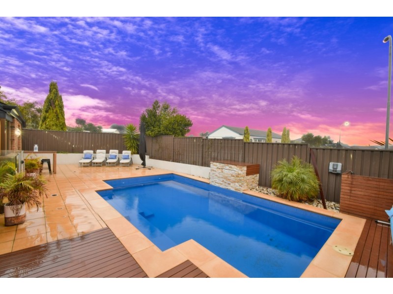 12 Kanowna Street, Hallett Cove SA 5158