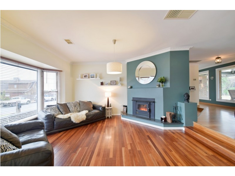 12 Kanowna Street, Hallett Cove SA 5158