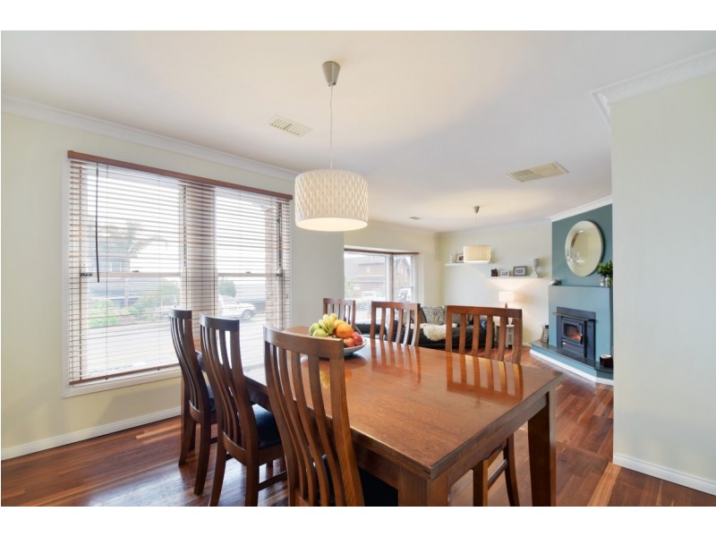 12 Kanowna Street, Hallett Cove SA 5158