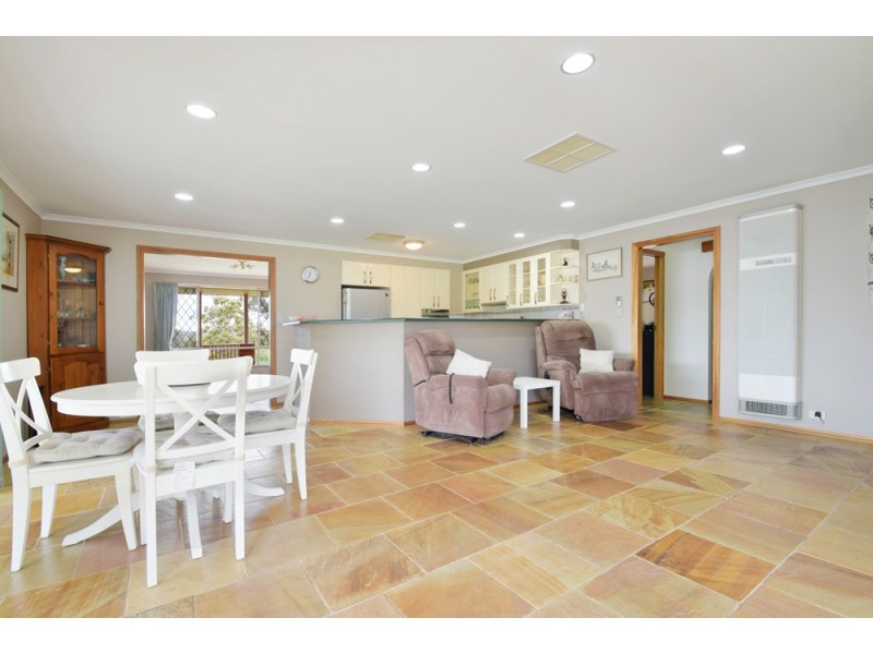 6 Byron Court, Huntfield Heights SA 5163