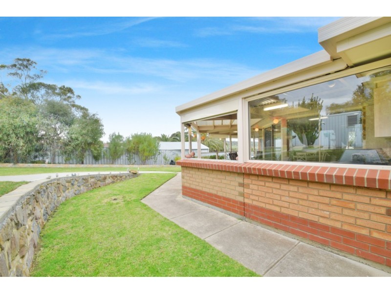 6 Byron Court, Huntfield Heights SA 5163