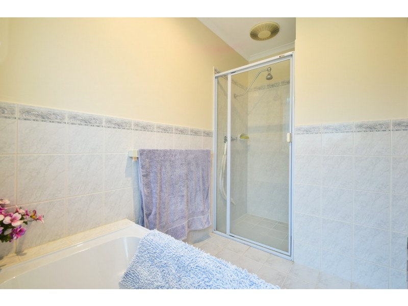 6 Byron Court, Huntfield Heights SA 5163