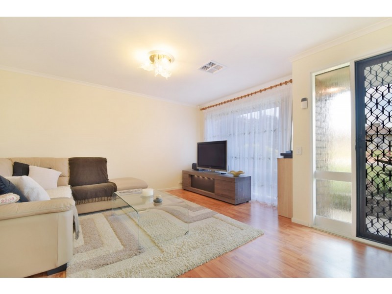 6 Veart Court, Woodcroft SA 5162