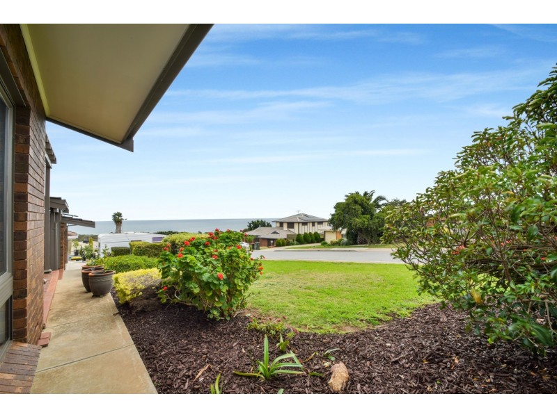 34 Kurrambi Crescent, Hallett Cove SA 5158