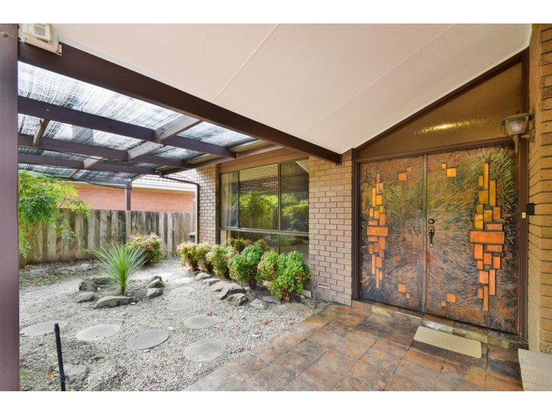 11 Ridgway Drive, Flagstaff Hill SA 5159