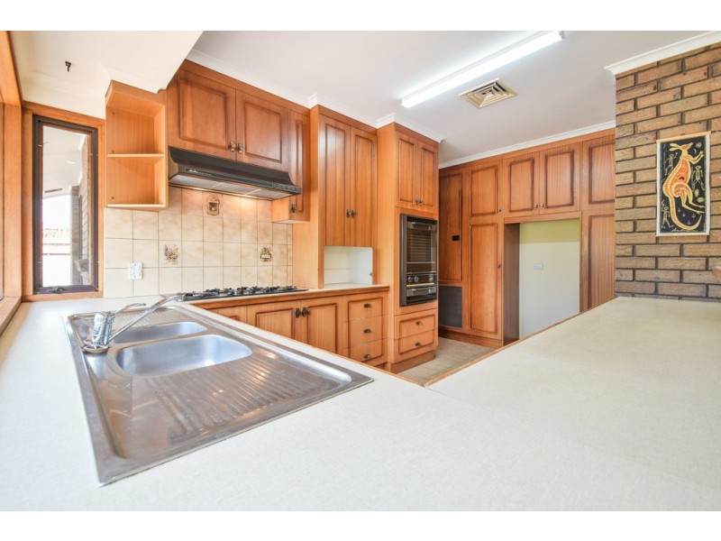 11 Ridgway Drive, Flagstaff Hill SA 5159