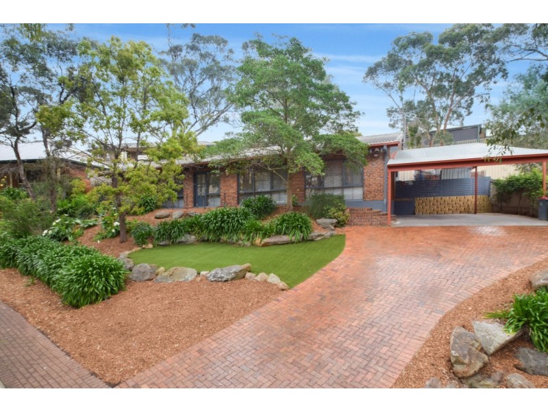 16 Woodland Grove, Aberfoyle Park SA 5159