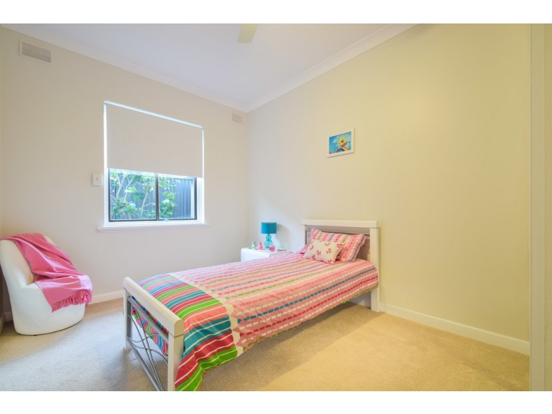 5 Condada Avenue, Park Holme SA 5043