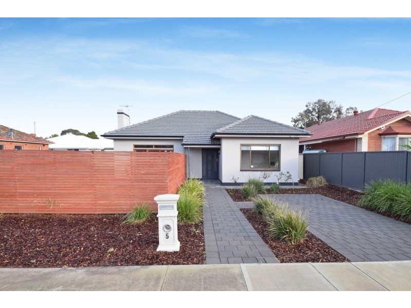 5 Condada Avenue, Park Holme SA 5043