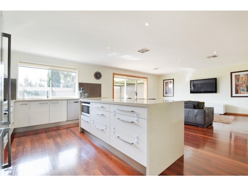 22 Southbank Boulevard, Sheidow Park SA 5158