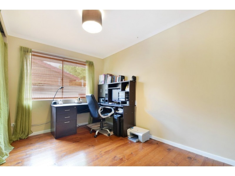 18 Cunningham Street, Morphett Vale SA 5162