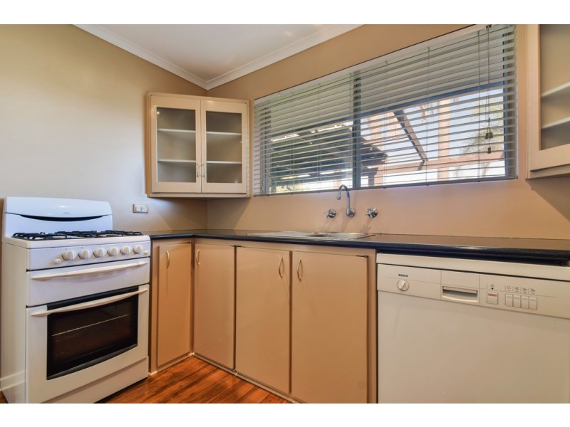 18 Cunningham Street, Morphett Vale SA 5162