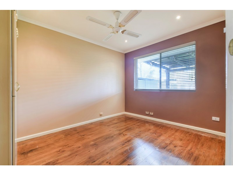 18 Cunningham Street, Morphett Vale SA 5162