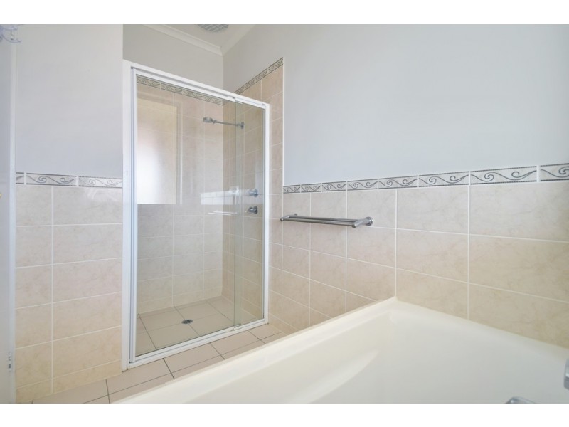 5 Emerald Drive, Hayborough SA 5211