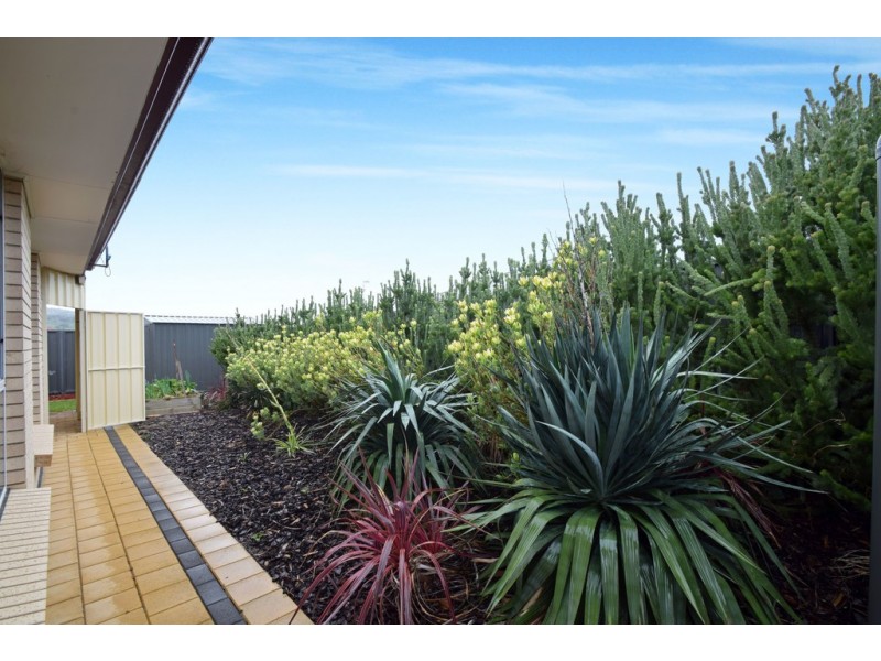 5 Emerald Drive, Hayborough SA 5211